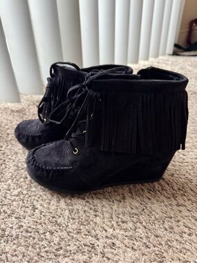 Cityclassified Black Suede Fringe Wedge Ankle Boots